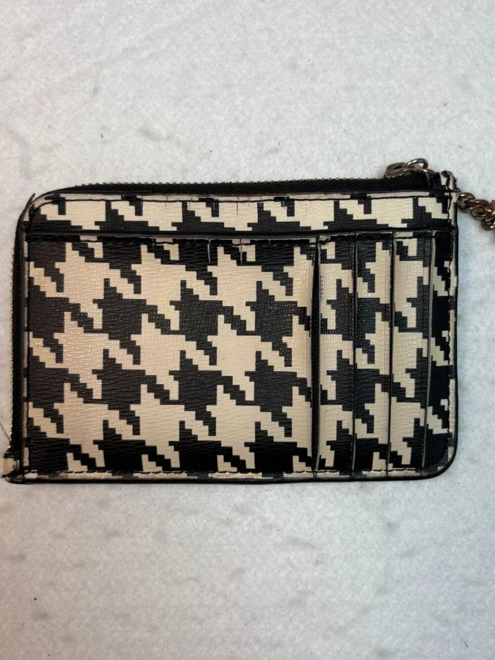 Kate Spade Darcy Houndstooth L-Zip Wallet Keychain Preppy Chic Retro Mod Classic